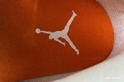 Air 4 9373 CT8527- Jordan 545 “Orange Metallic” EasyMatch 0704